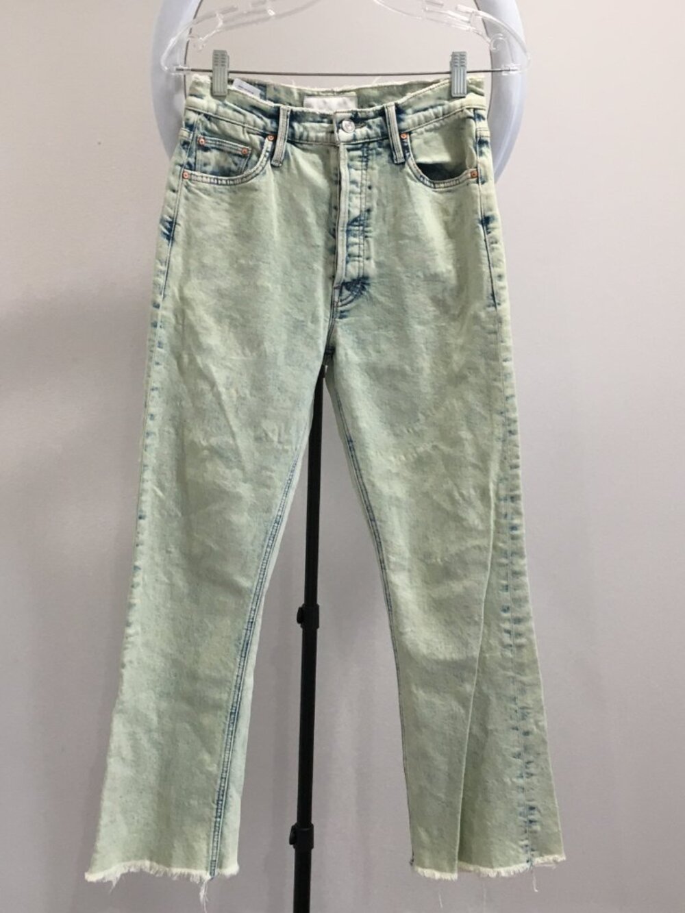 MOTHER Fern Juicy Fruit The Tripper Crop Fray Logo Hardware Button Fly Jeans - Picture 6 of 16